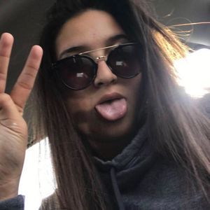 Meet your Posher, Sylvia